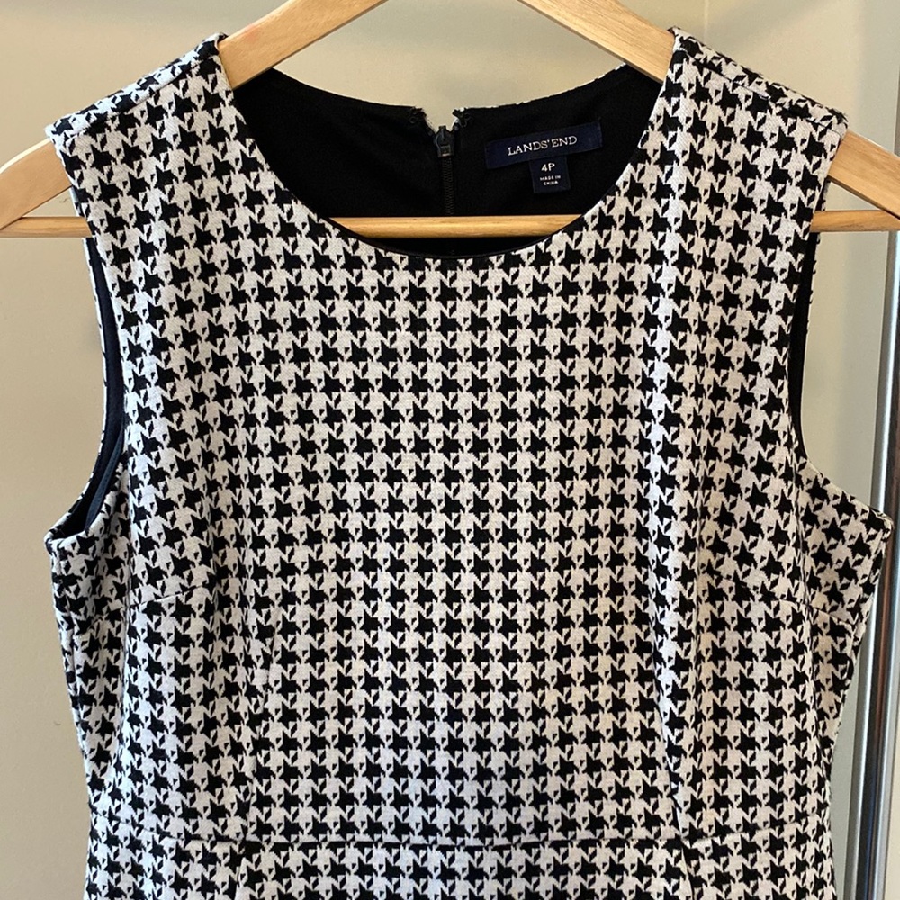 Cute office dress for the boss woman that you are! 🤛🏼